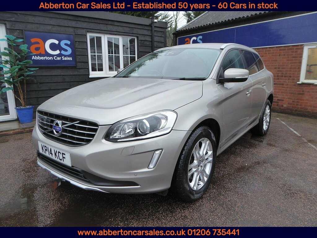 Volvo XC60 D5 Se Lux Nav Gold