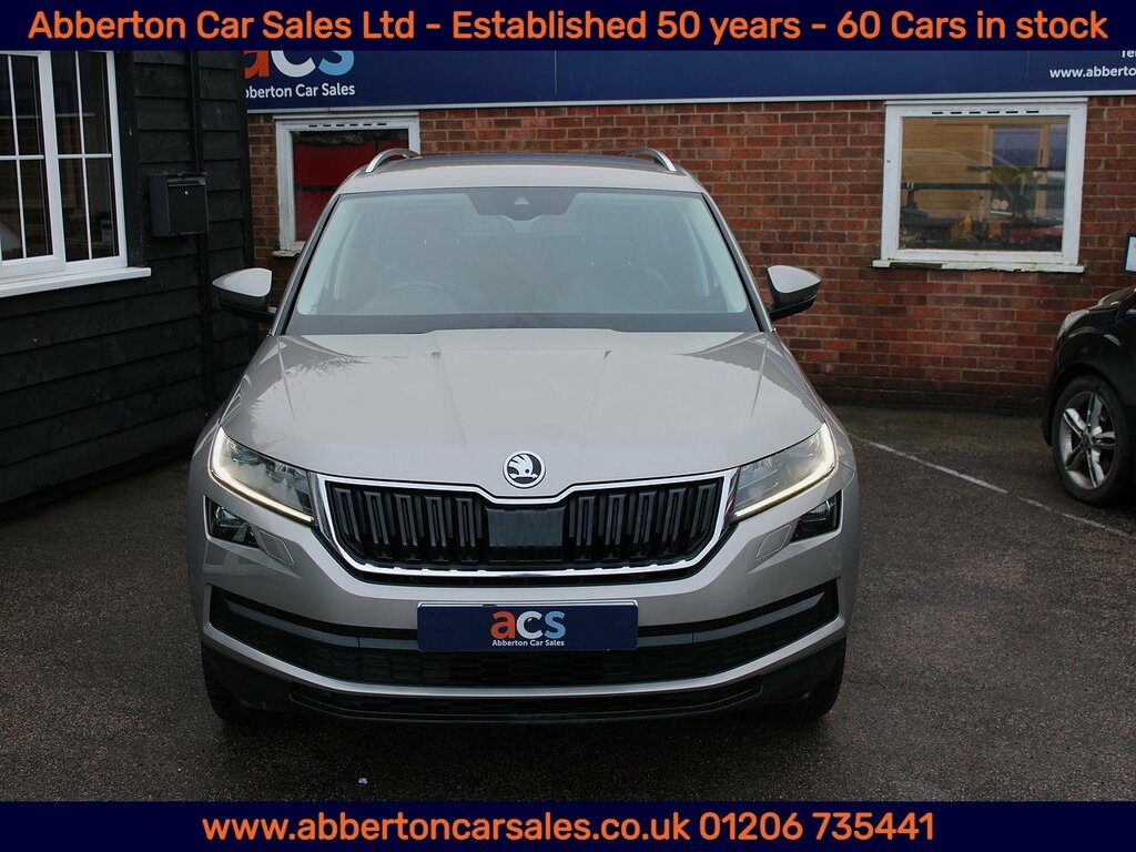 Skoda Kodiaq Tsi Act Edition VF17UUY Beige #2
