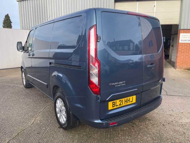 Ford Transit Custom Custom 300 L1h1 2.0 Ecoblue 130Ps Limited - 2 BL21HHJ Blue #4