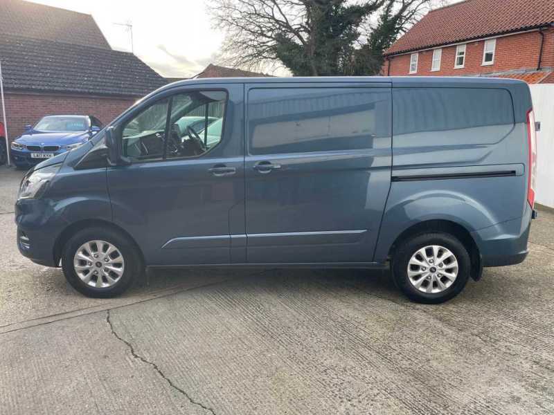 Ford Transit Custom Custom 300 L1h1 2.0 Ecoblue 130Ps Limited - 2 BL21HHJ Blue #3