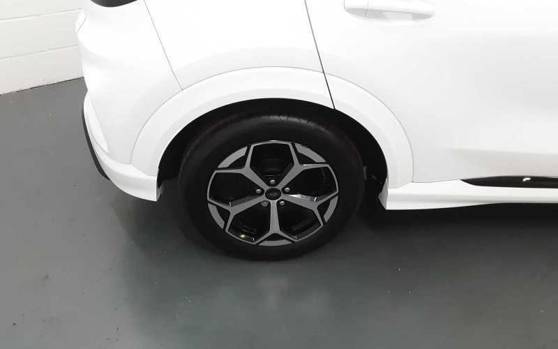 Ford Puma 1.0 125Ps St-line 6 Speed - 2024 24 AP24VPJ White #3