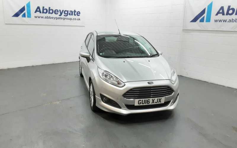 Ford Fiesta 1.0 100Ps Zetec - 2016 16 Silver