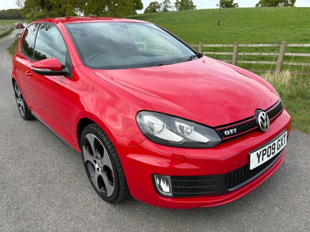 Volkswagen Golf 2L Gti YP09GXT Red #2