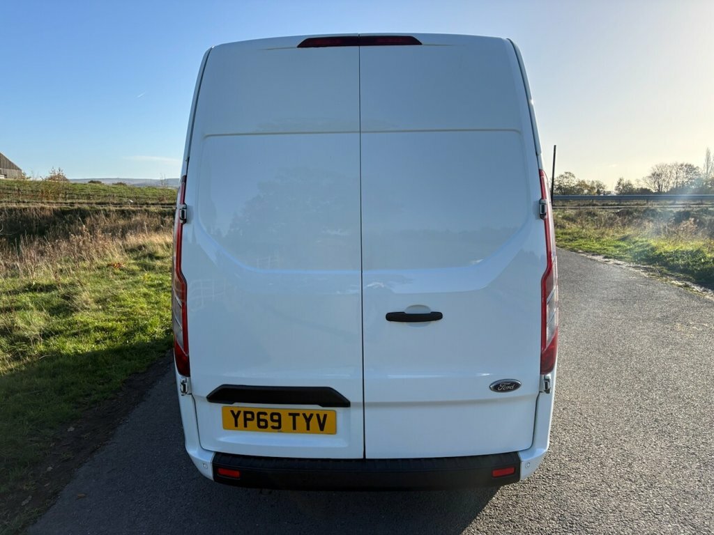 Ford Transit Custom 2L Trend YP69TYV White #5