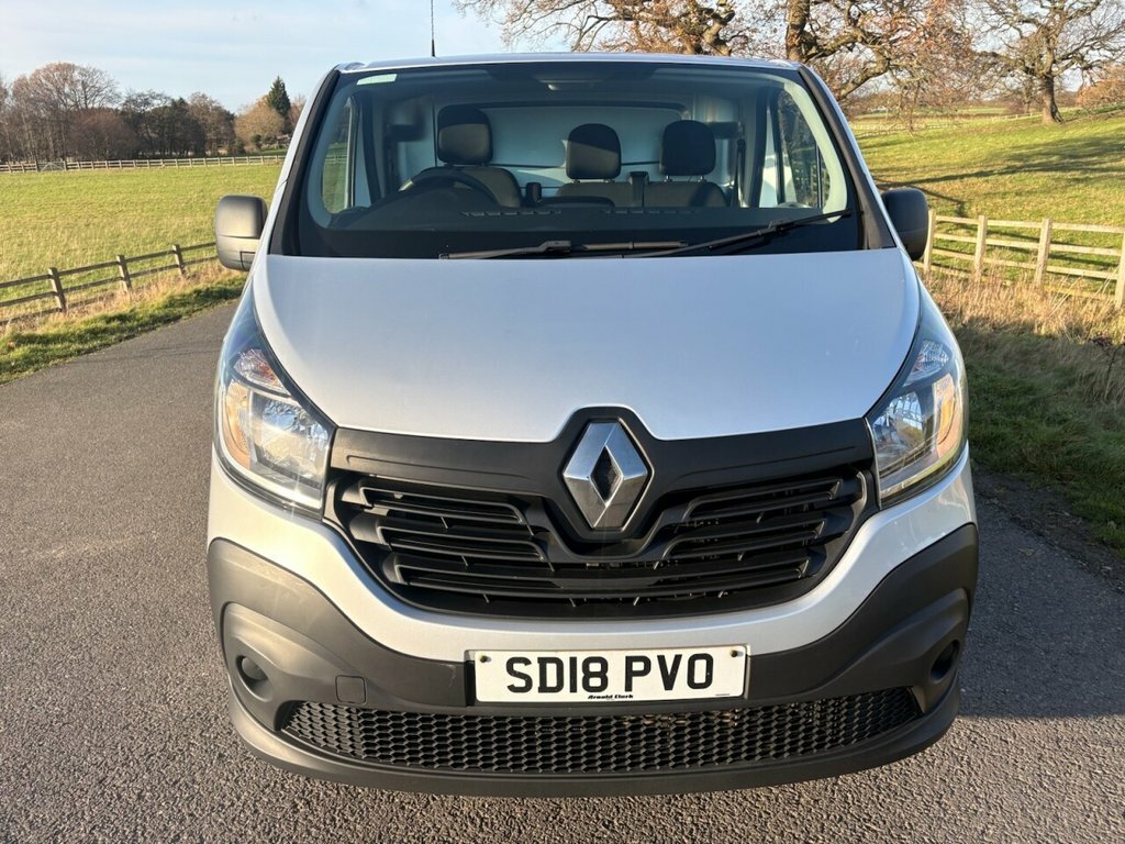 Renault Trafic 1.6L Business SD18PVO Silver #3