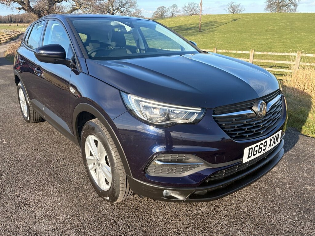 Vauxhall Grandland X 1.2L Se DG69XXM Blue #2