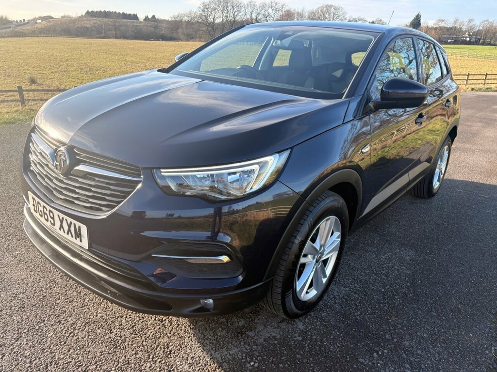 Vauxhall Grandland X 1.2L Se DG69XXM Blue #4