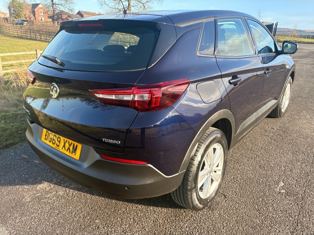 Vauxhall Grandland X 1.2L Se DG69XXM Blue #5