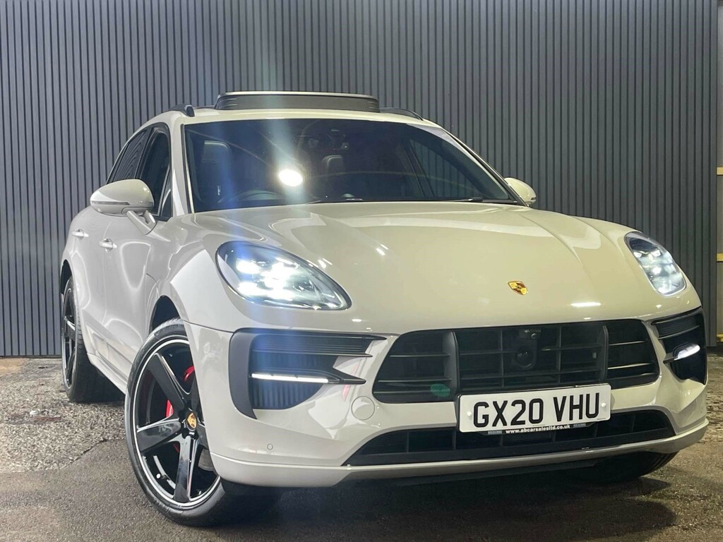 Porsche Macan Petrol