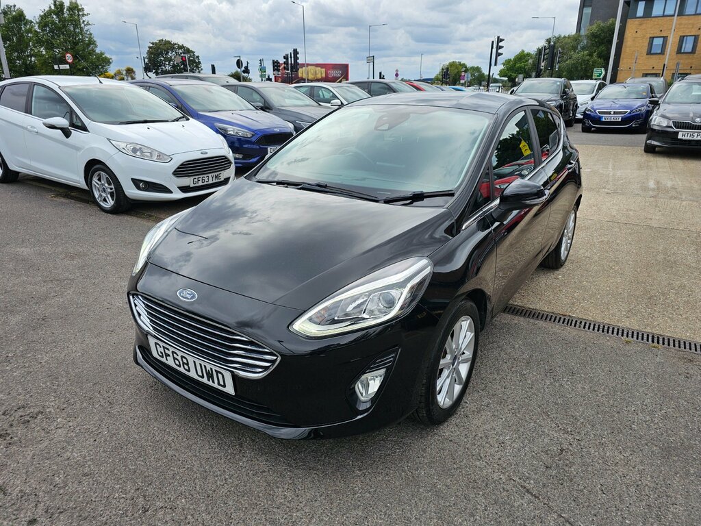 Ford Fiesta 1.5 Tdci Titanium Hatchback Euro Black #6