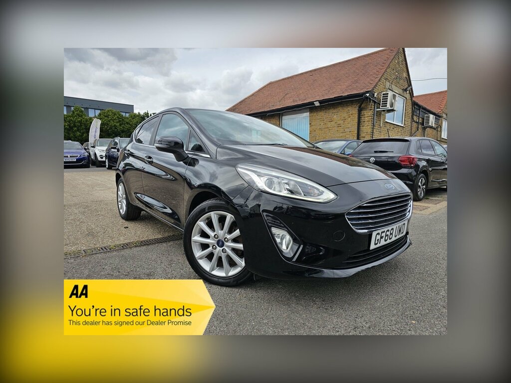 Ford Fiesta 1.5 Tdci Titanium Hatchback Euro Black