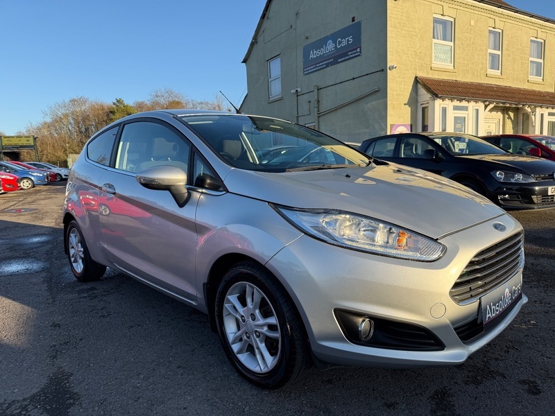 Ford Fiesta Zetec Silver