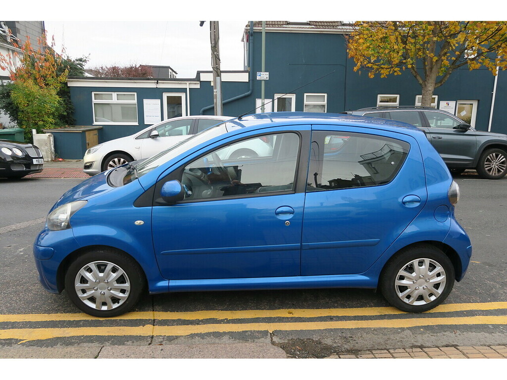 Toyota Aygo Vvt-i Blue Blue #6