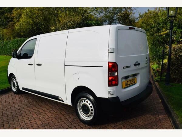 Peugeot Expert Panel Van 1.5 Bluehdi 1000 Professional Premium CF23AXZ White #4