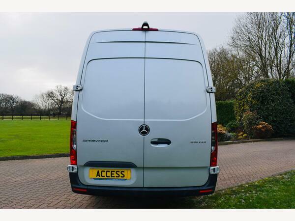Mercedes-Benz Sprinter Panel Van 2.0 315 Cdi Progressive Rwd L3 H2 Euro 6 KN71XFV Silver #5