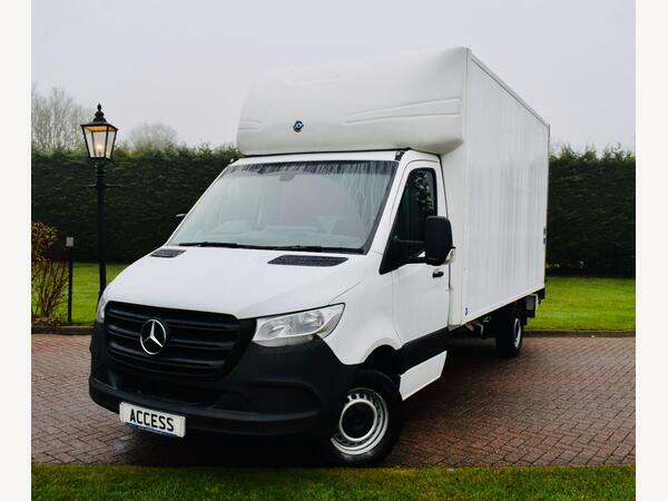 Mercedes-Benz Sprinter Luton Luton 315 Progressive Rwd L3 Euro 6 White