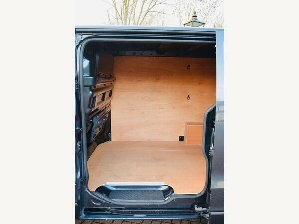 Renault Trafic Panel Van 2.0 Dci Blue Sl28 Sport L1 H1 Euro 6 S ML23YCN Blue #3