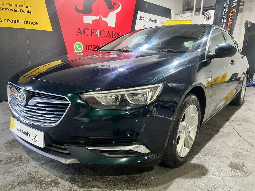Vauxhall Insignia Hatchback 2.0 Turbo D Blueinjection Tech Line Nav EY67NNV Green #4