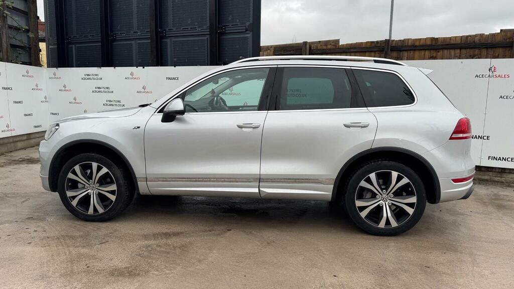 Volkswagen Touareg Suv 3.0 Tdi V6 Bluemotion Tech R-line Tiptronic 4W Silver #3