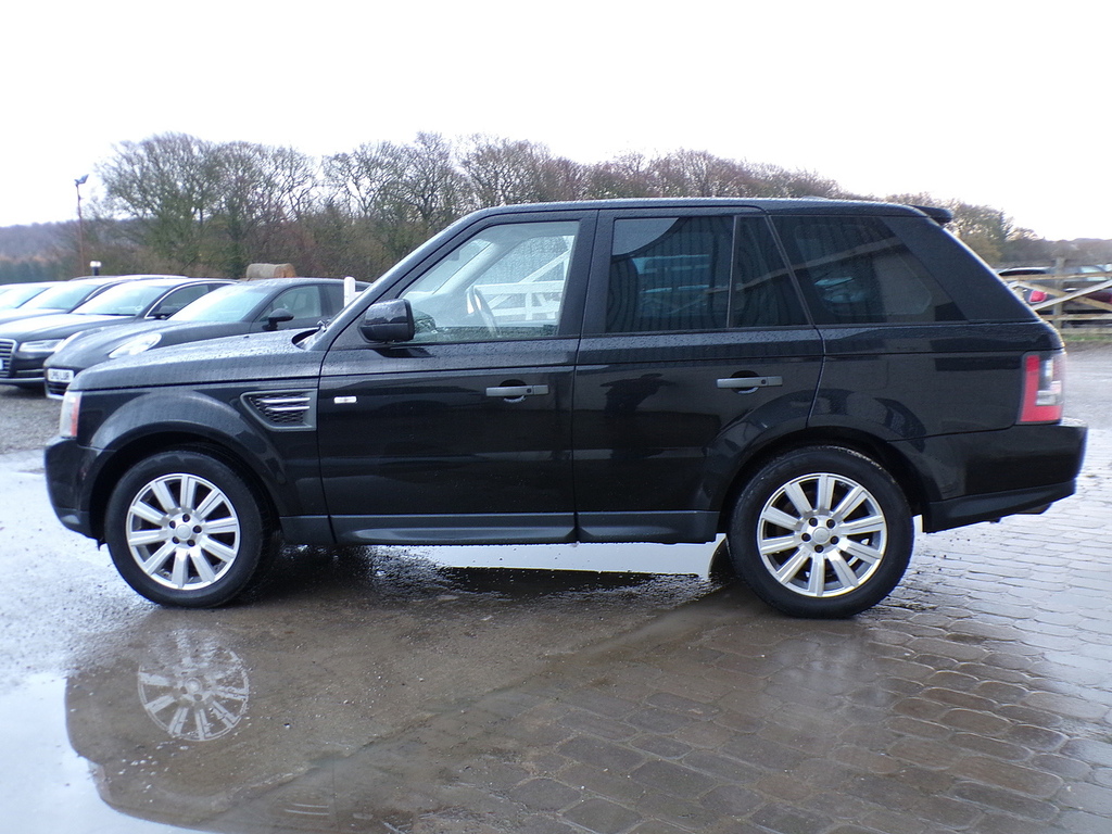 Land Rover Range Rover Sport Td V6 Hse Black #6