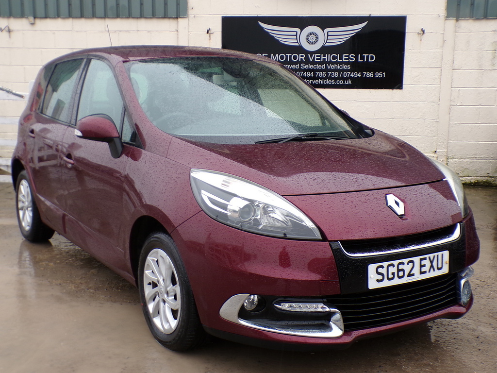 Renault Scenic Dci Dynamique Tomtom Red