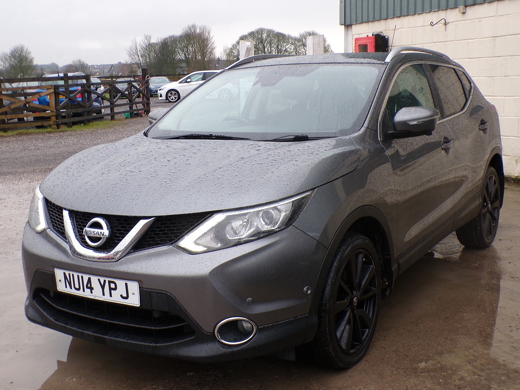 Nissan Qashqai Dci Tekna NU14YPJ Grey #4