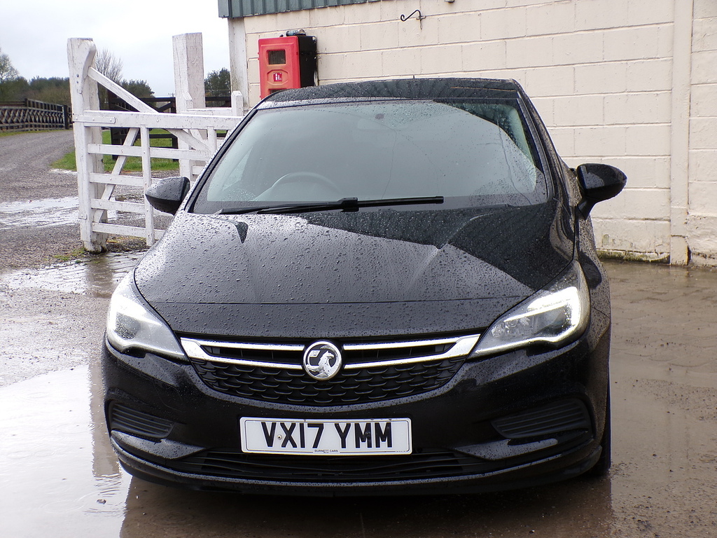 Vauxhall Astra Cdti Ecoflex Tech Line VX17YMM Black #3