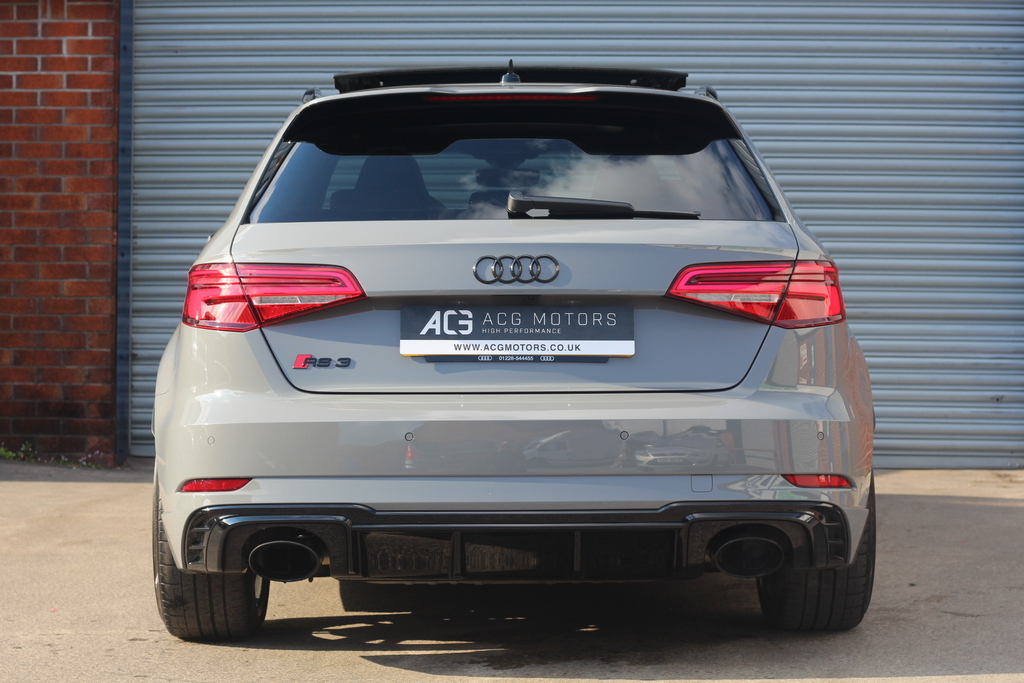 Audi RS3 2.5 Tfsi Audi Sport Edition Sportback S Tronic Qua   #4