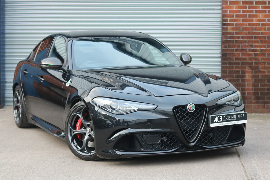 Alfa Romeo Giulia 2.9 V6 Bi-turbo Quadrifoglio Euro 6 S S Black