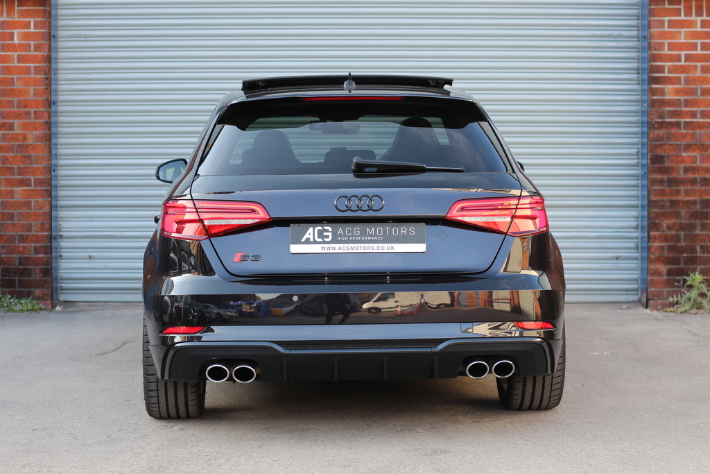 Audi S3 2.0 Tfsi Black Edition Sportback S Tronic Quattro #4
