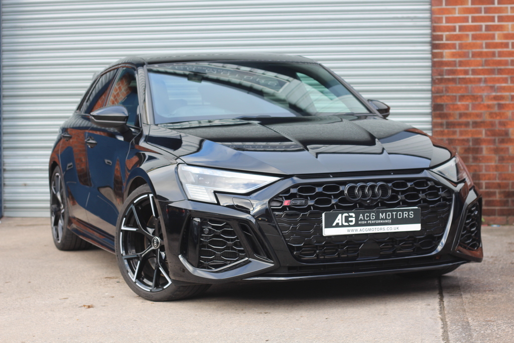 Audi RS3 2.5 Tfsi Vorsprung Sportback S Tronic Quattro Euro Black