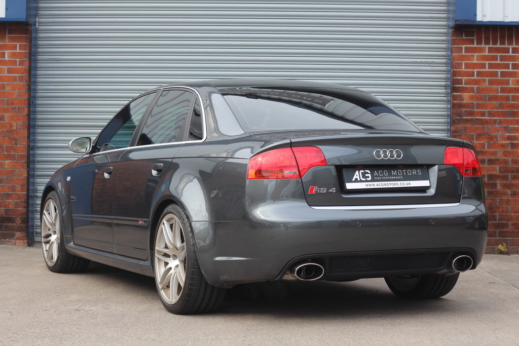 Audi RS4 4.2 Quattro Grey #2