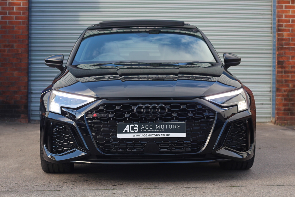 Audi RS3 2.5 Tfsi Vorpsrung S Tronic Quattro S S Black #3