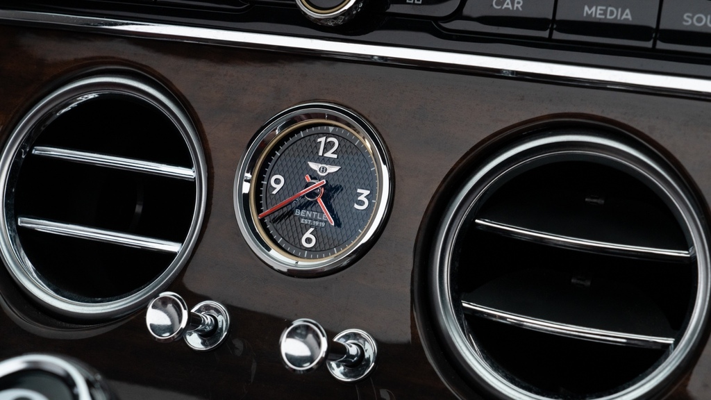 Bentley Continental V8 #18