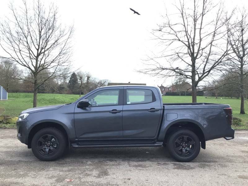 Isuzu D-Max 1.9 V-cross Double Cab 4X4 - 2025 75 OU75VLT Grey #4