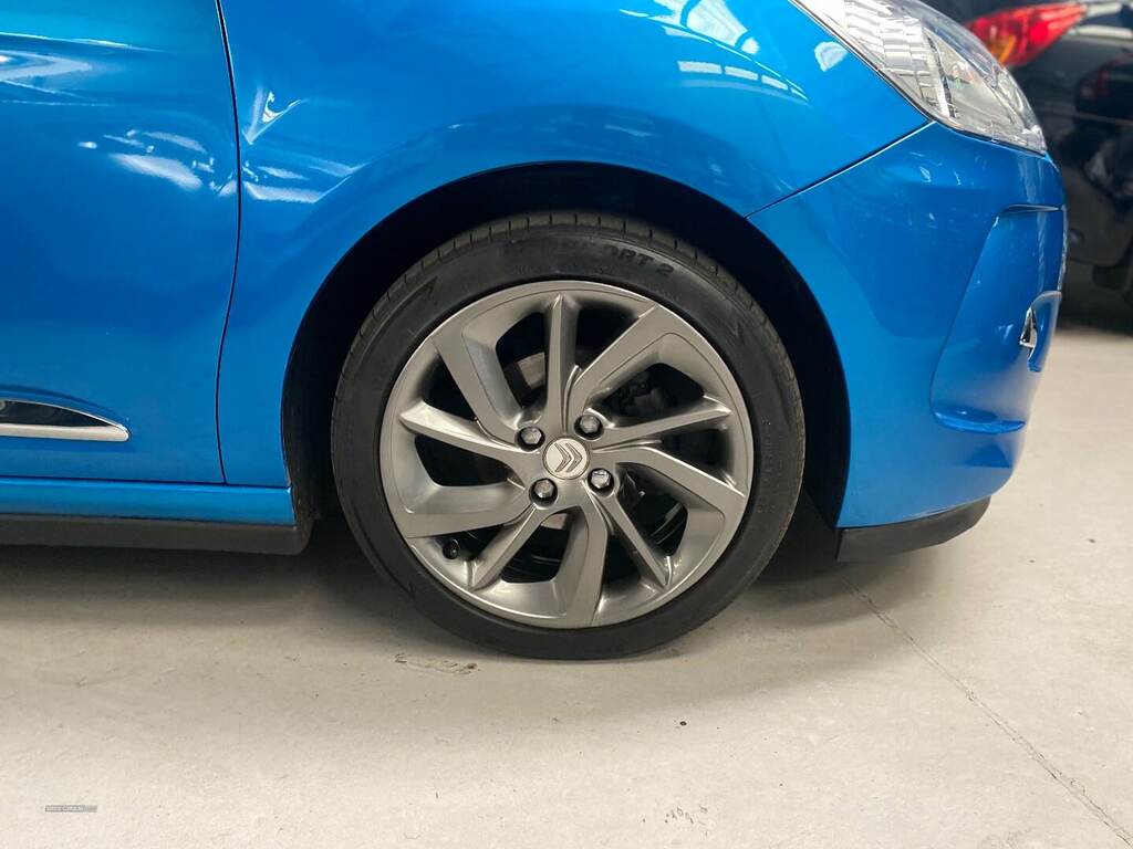 Citroen DS3 1.6 Bluehdi Dsire XFZ4204 Blue #6