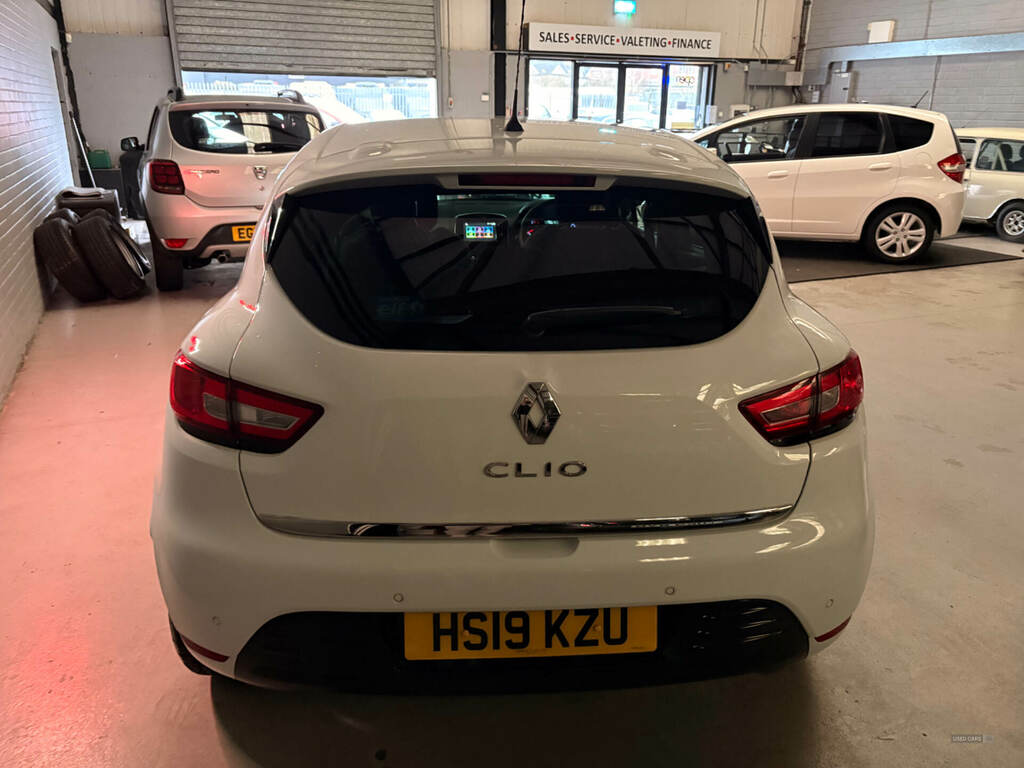 Renault Clio 0.9 Tce 90 Iconic HS19KZU White #4
