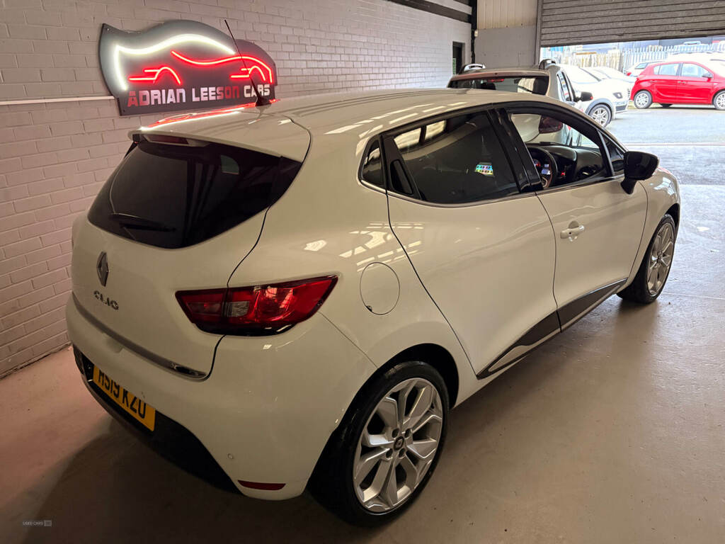 Renault Clio 0.9 Tce 90 Iconic HS19KZU White #5