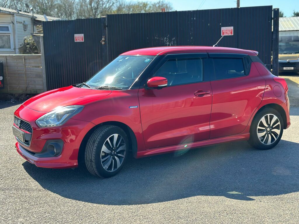 Suzuki Swift Hatchback Red #4