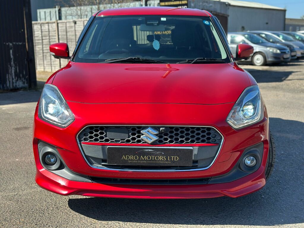 Suzuki Swift Hatchback Red #2