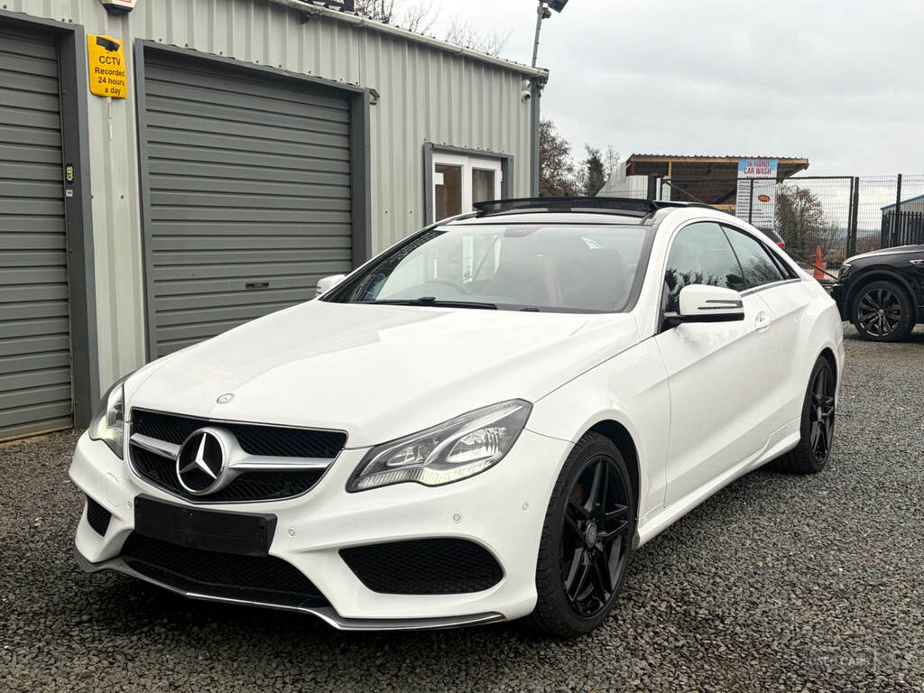 Mercedes-Benz E Class E220 Bluetec Amg Line 7G-tronic FD15AOK White #6