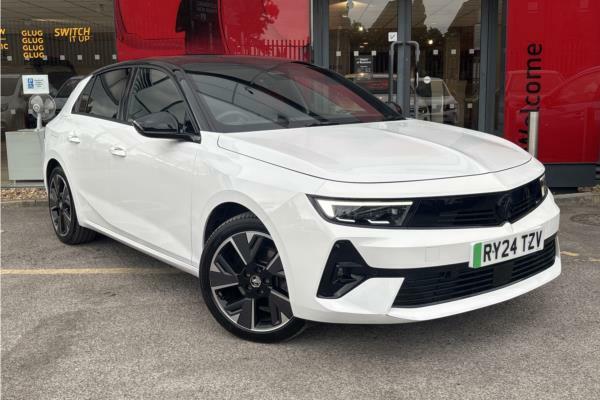 Vauxhall Astra 54Kwh Ultimate Hatchback 156 Ps