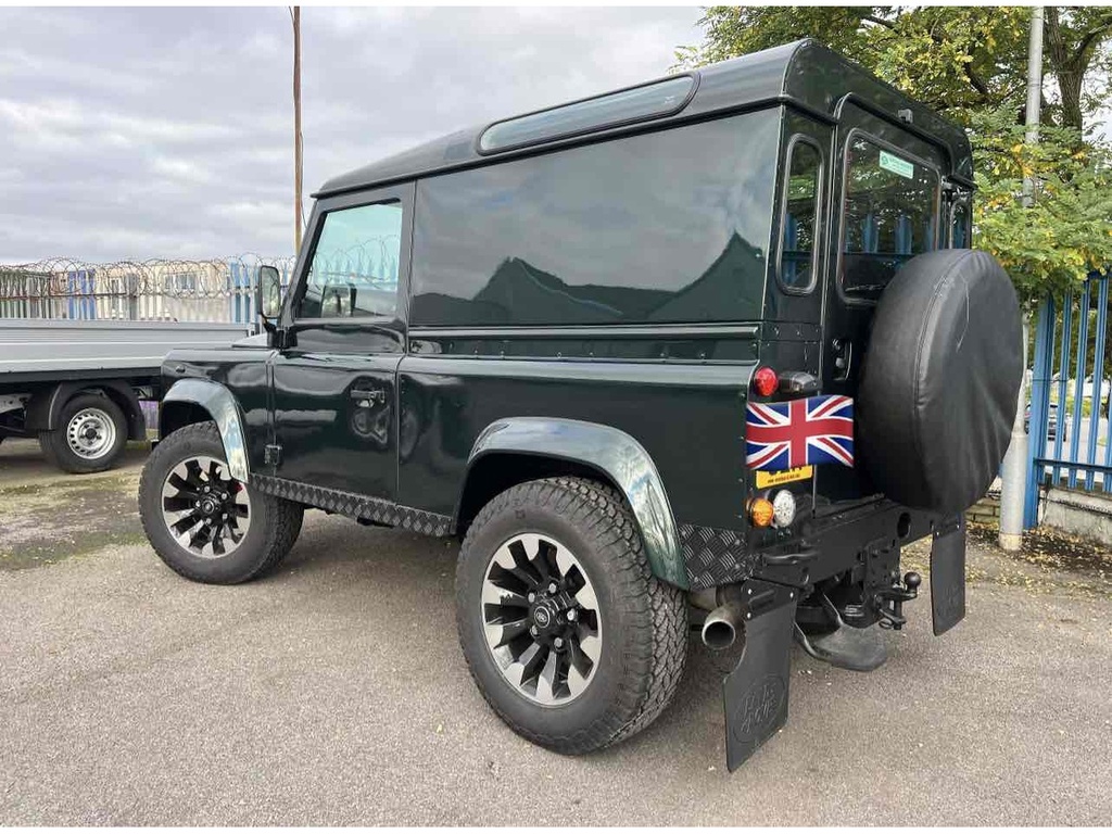Land Rover Defender 90 Td5 County Hard Top Green #6