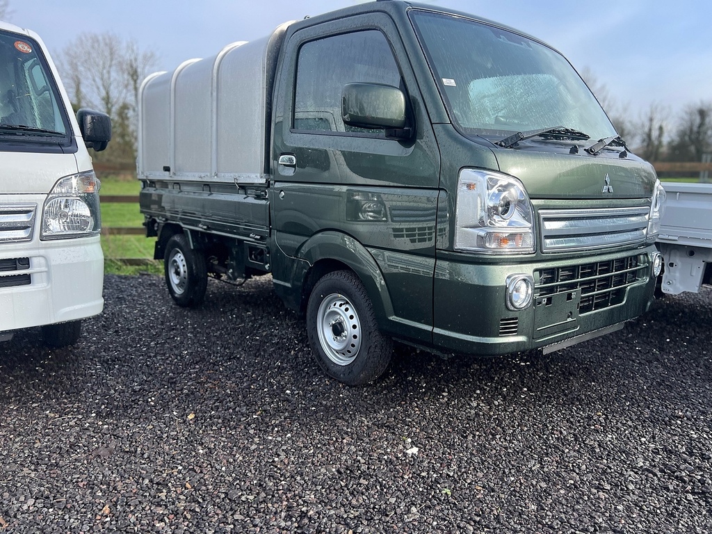 Mitsubishi 4 X 4 Khaki Edition WX74FNC Green #2
