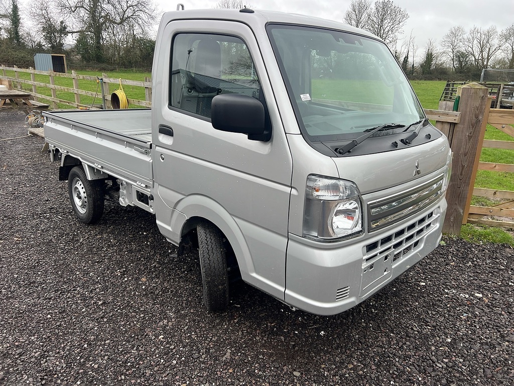 Mitsubishi  Truck 4X4 Pick Up Minori Edition WX74FVJ Silver #2