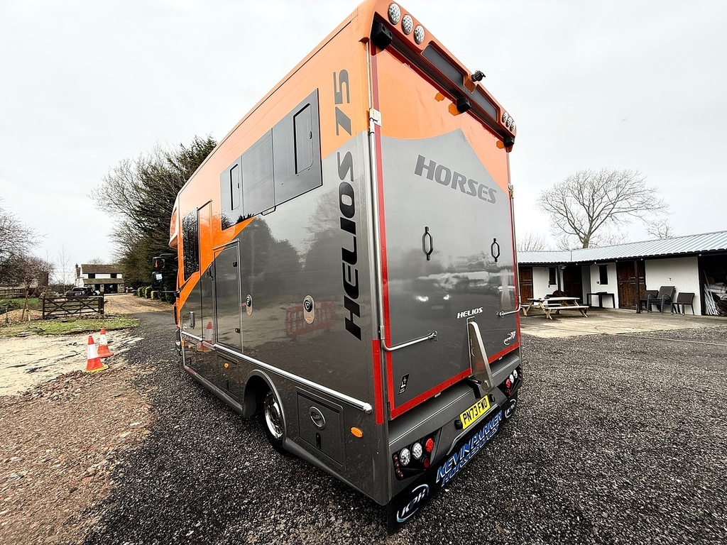 DAF All Models Kevin Parker Horse Box Lorry PN73FWO Orange #3