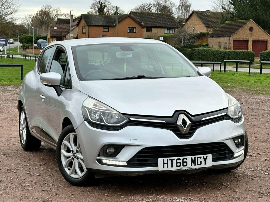 Renault Clio Hatchback HT66MGY Silver #6