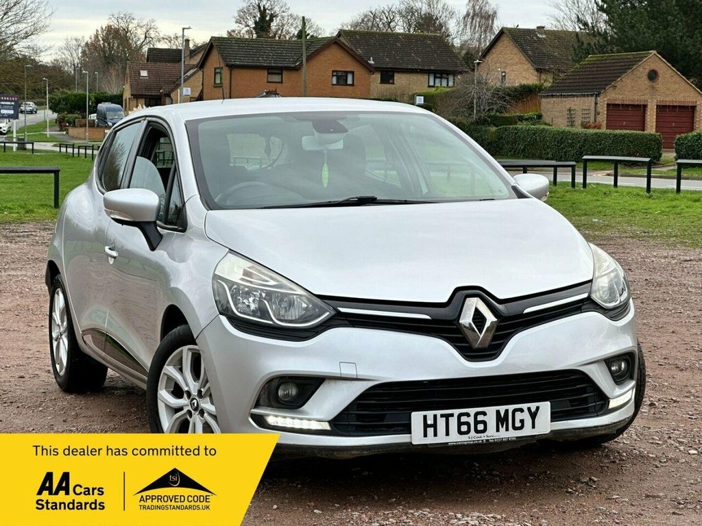 Renault Clio Hatchback Silver