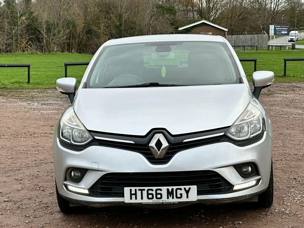 Renault Clio Hatchback HT66MGY Silver #3