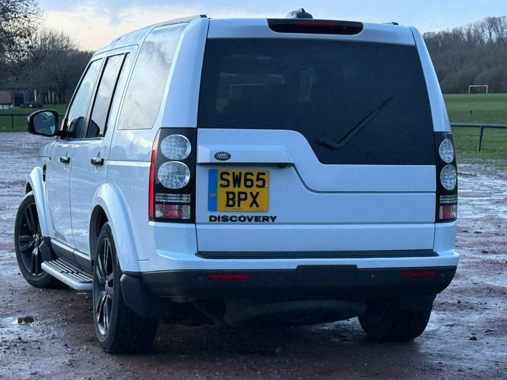 Land Rover Discovery 4 Suv SW65BPX White #3
